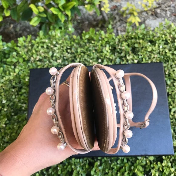 {CHANEL} Pink Patent Calfskin Sandals Size 39.5EUR - Picture 7 of 12